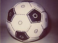 Am Ball | Modell